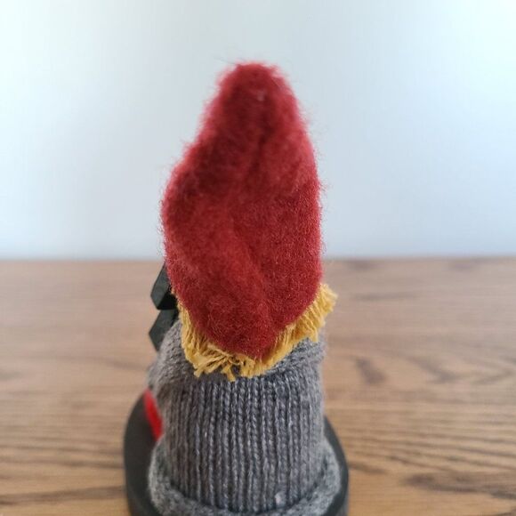 Handmade Sweden Larssons Tra Wood Christmas Figurine Girl on Sled Holding Tree - Picture 9 of 15